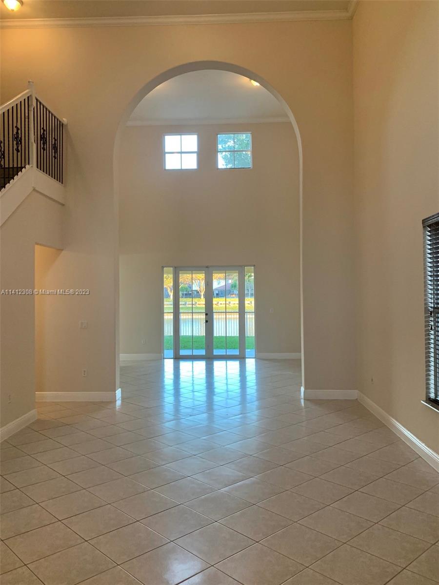 KENDALLAND - Residential Lease