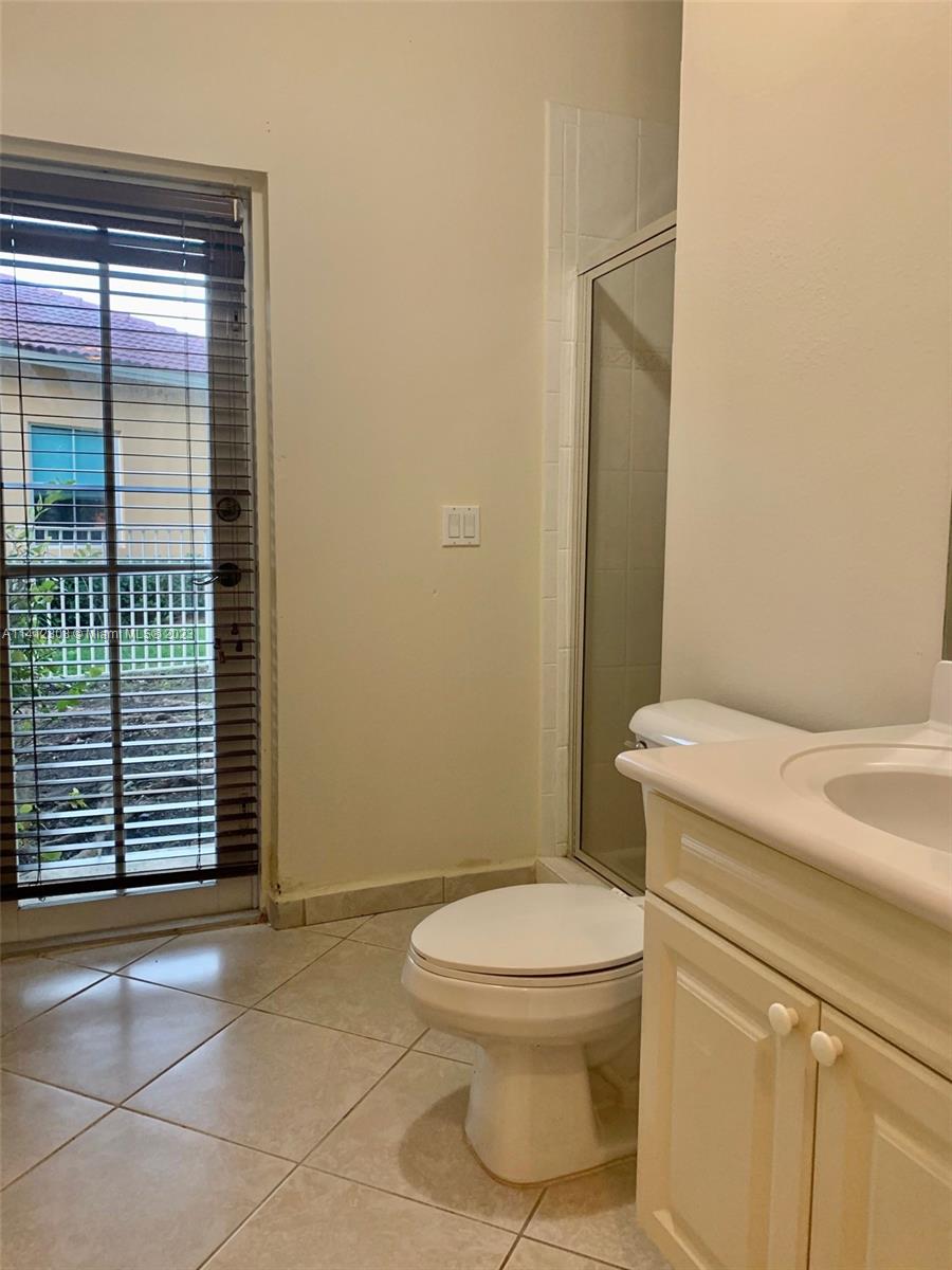 KENDALLAND - Residential Lease