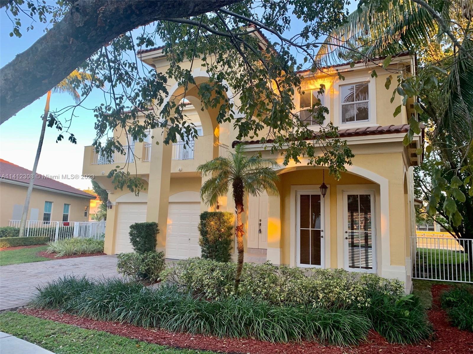 KENDALLAND - Residential Lease