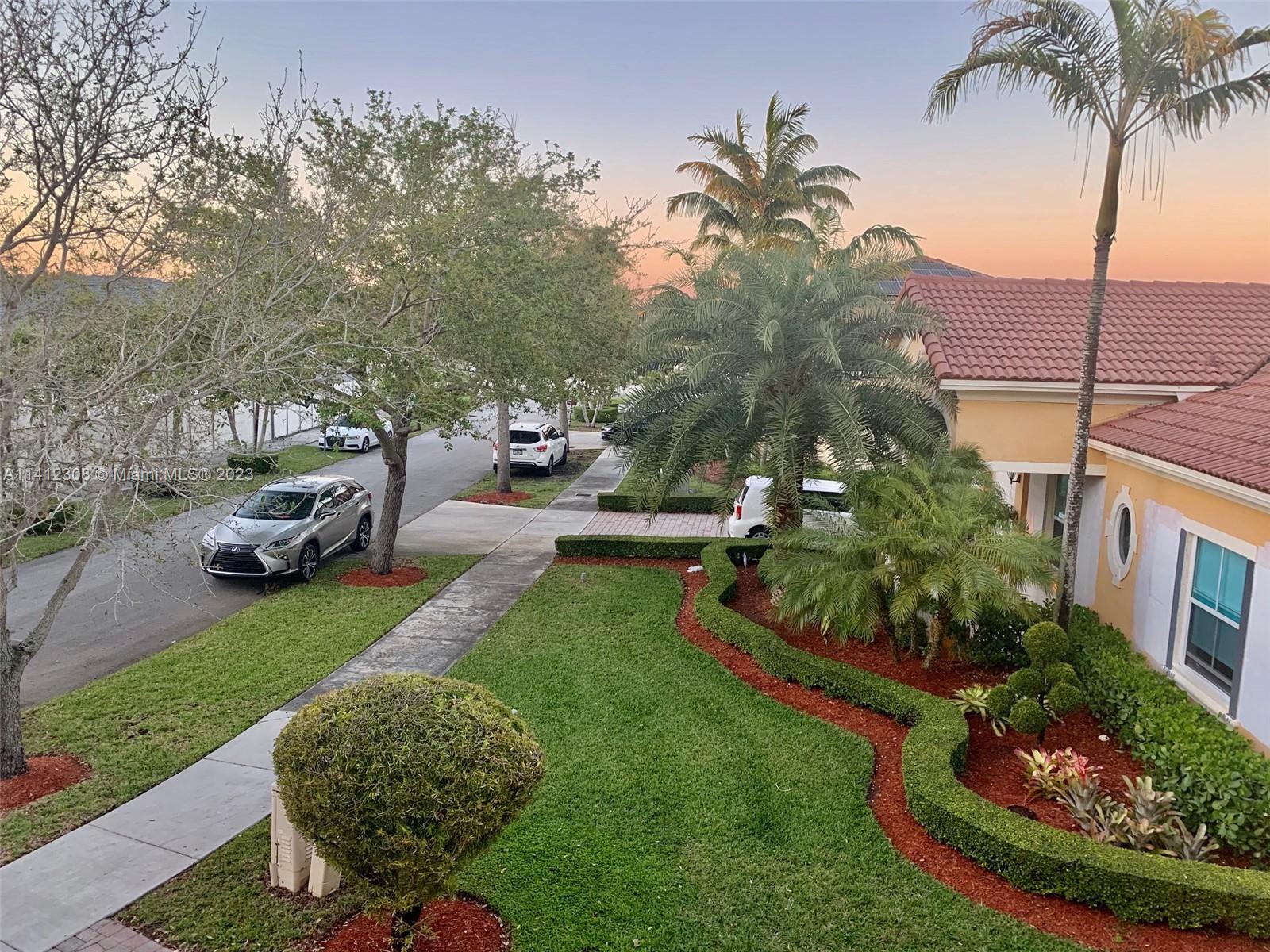 KENDALLAND - Residential Lease