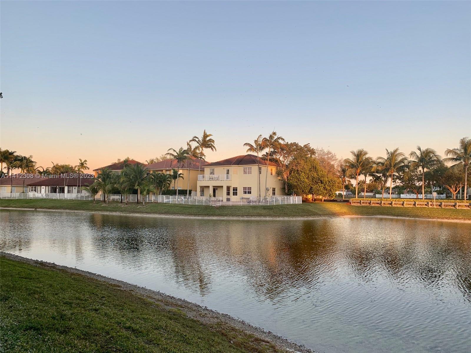 KENDALLAND - Residential Lease