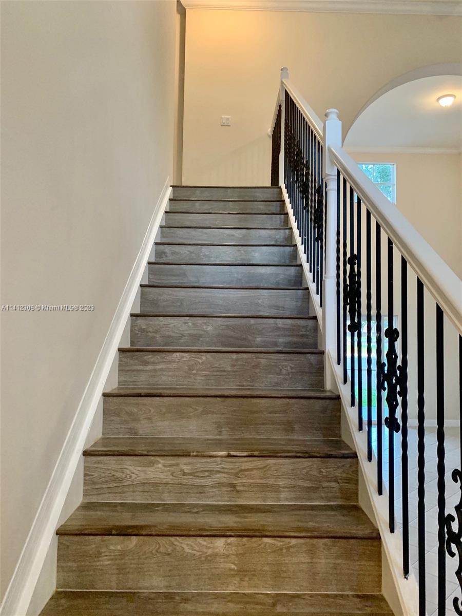KENDALLAND - Residential Lease
