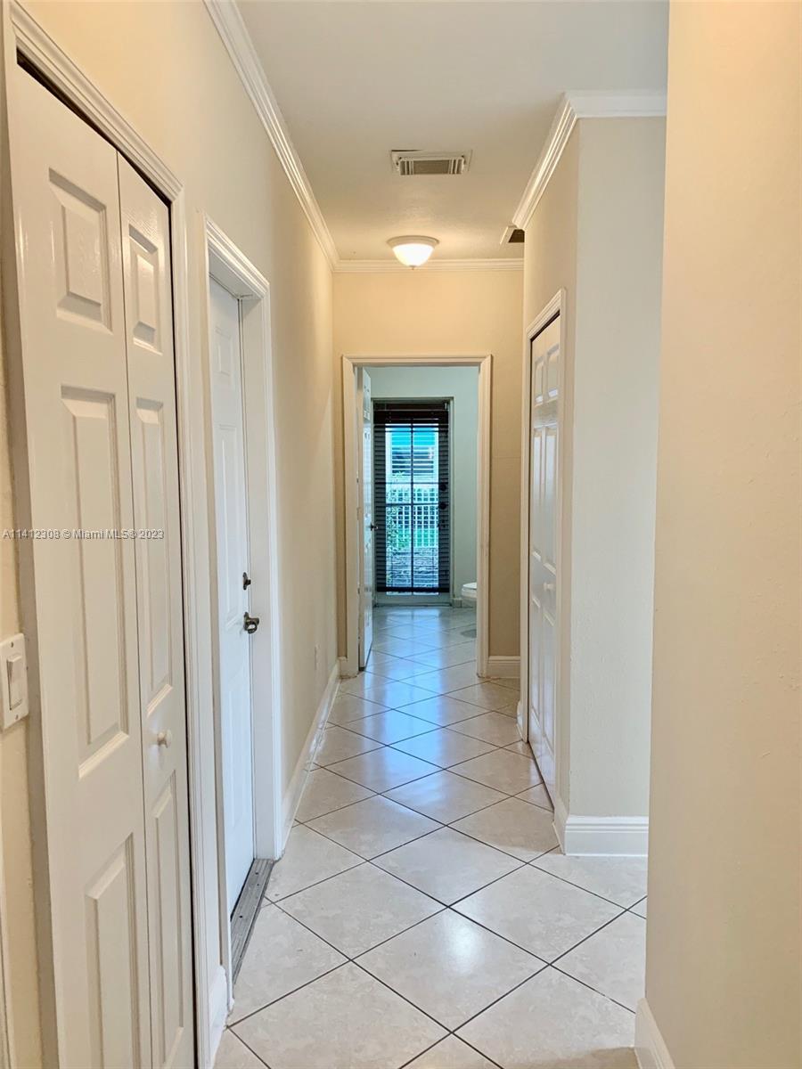 KENDALLAND - Residential Lease