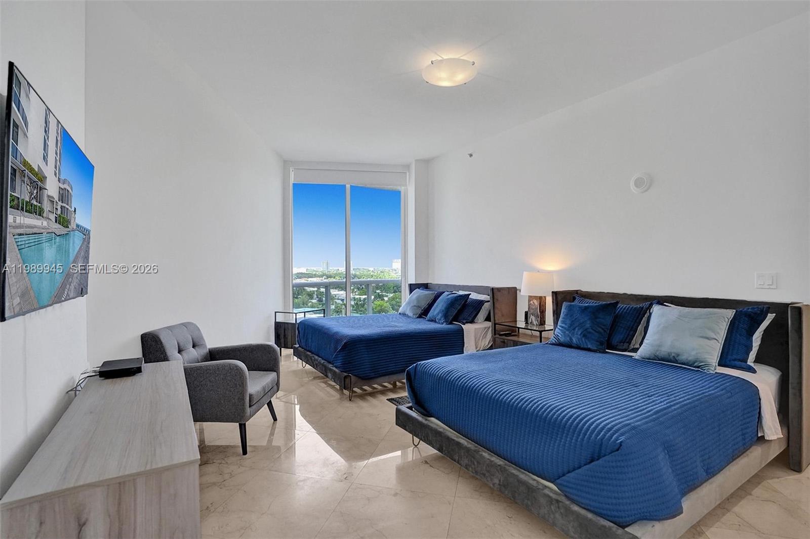 TDR TOWER I CONDO - Residential
