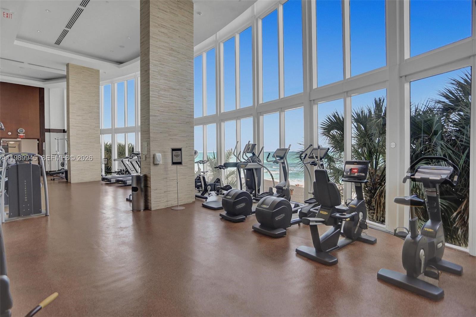 TDR TOWER I CONDO - Residential