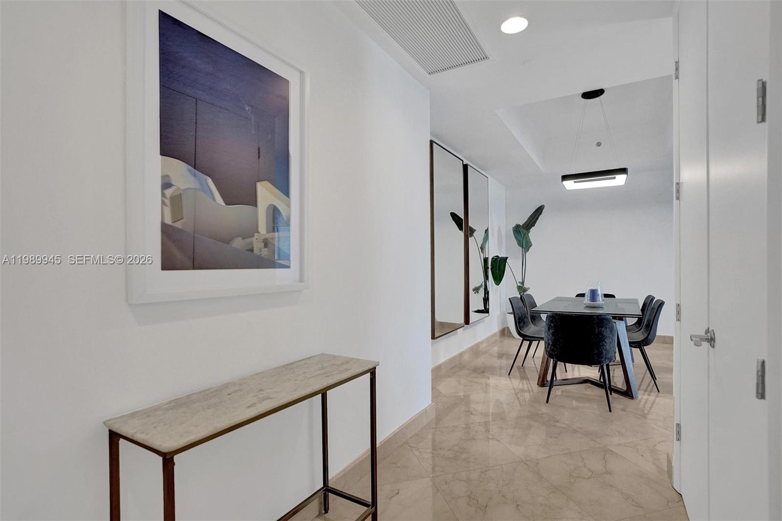 TDR TOWER I CONDO - Residential