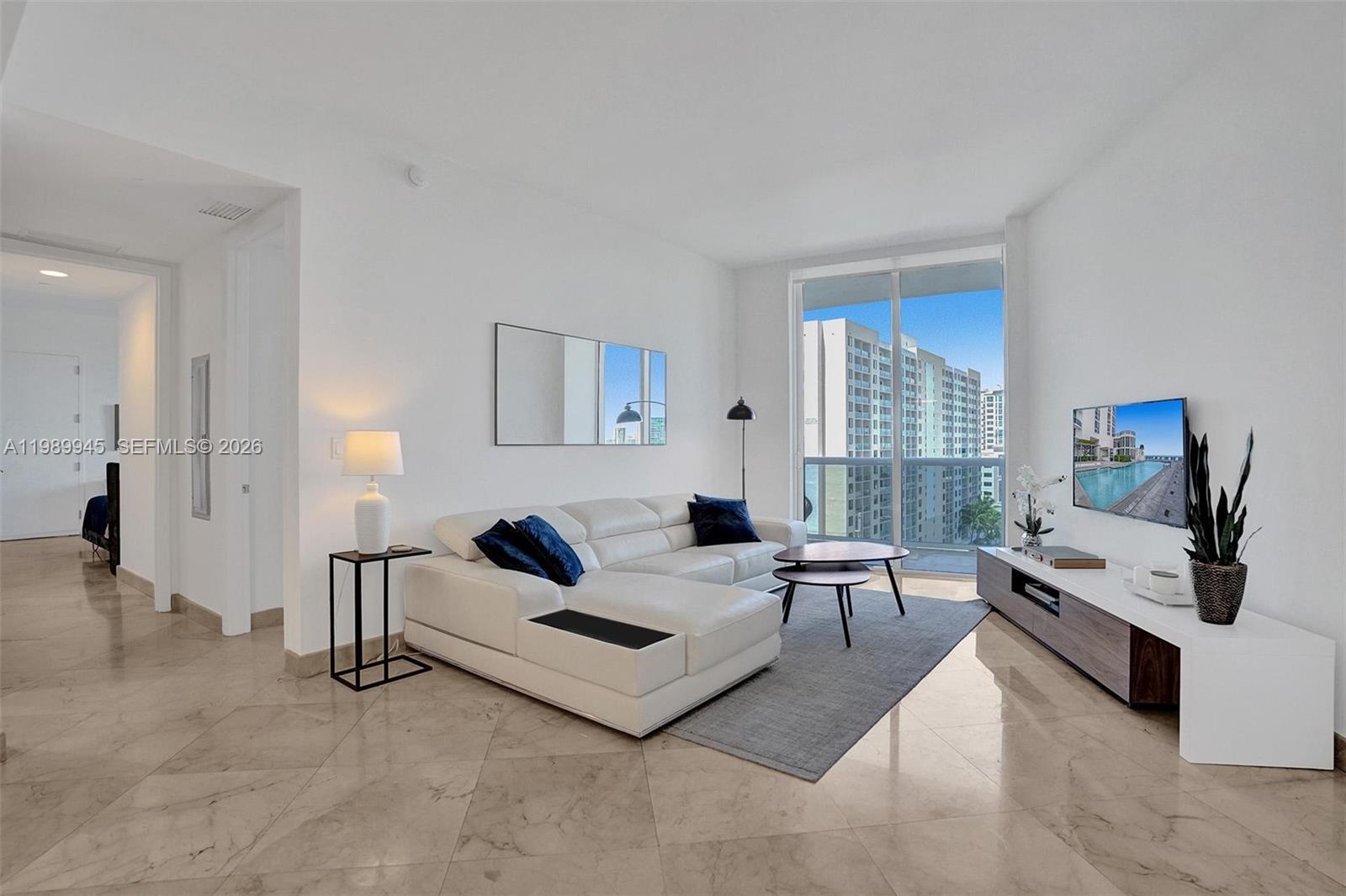 TDR TOWER I CONDO - Residential
