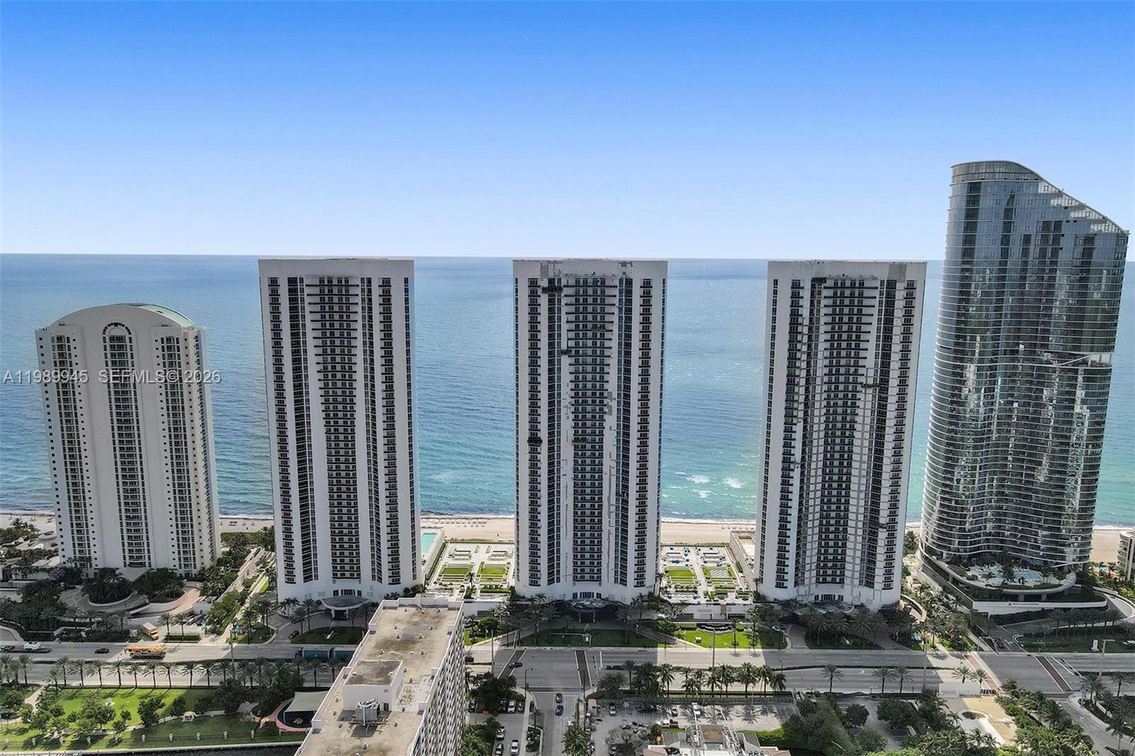 TDR TOWER I CONDO - Residential