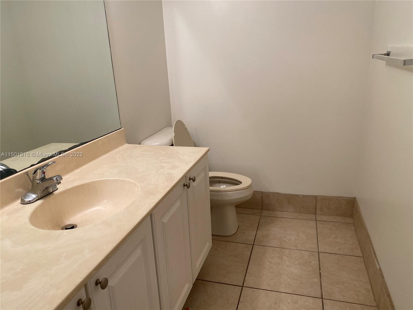 BELASERA AT PINE ISLAND C - Residential Lease