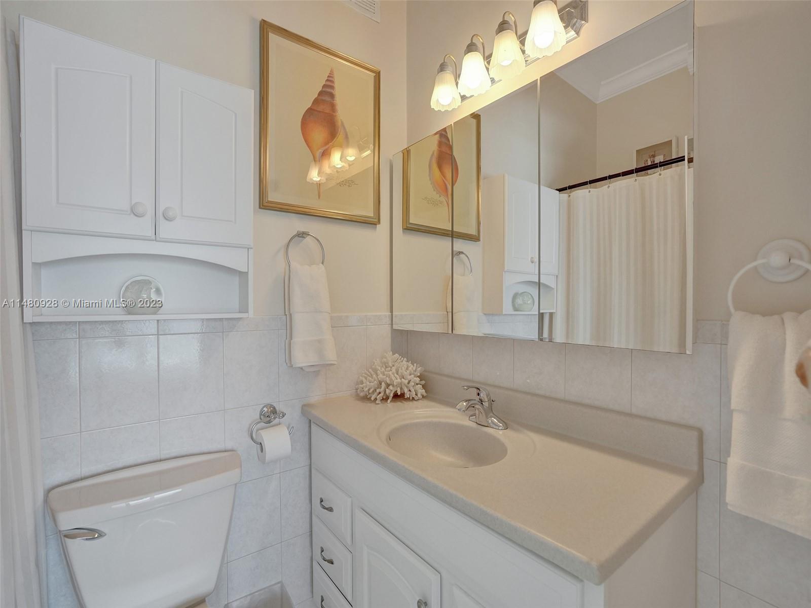 COVE BEACH CLUB CO-OP - Residential