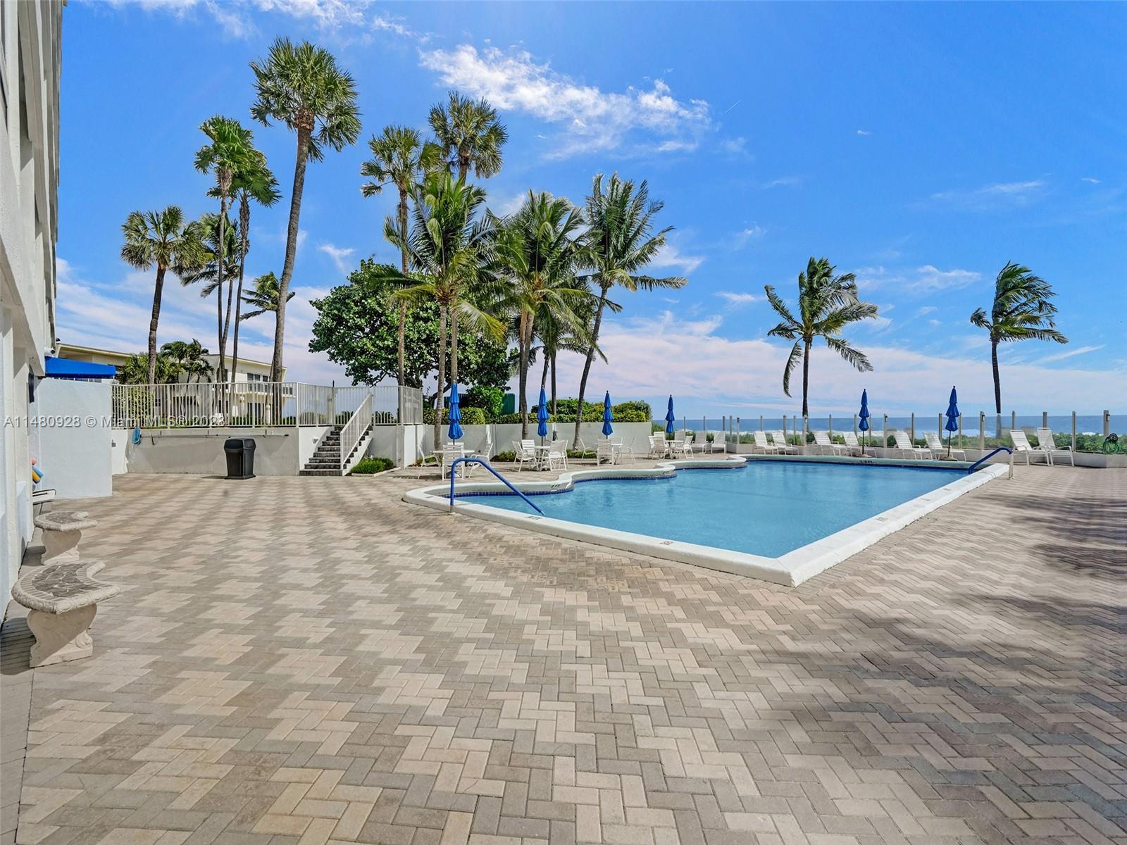 COVE BEACH CLUB CO-OP - Residential