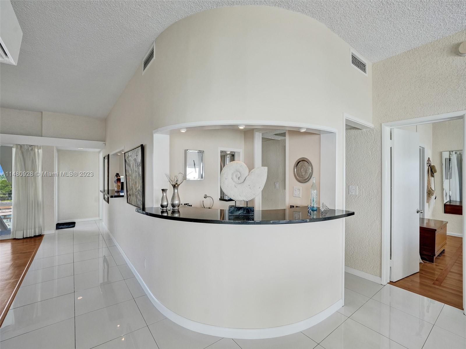 COVE BEACH CLUB CO-OP - Residential