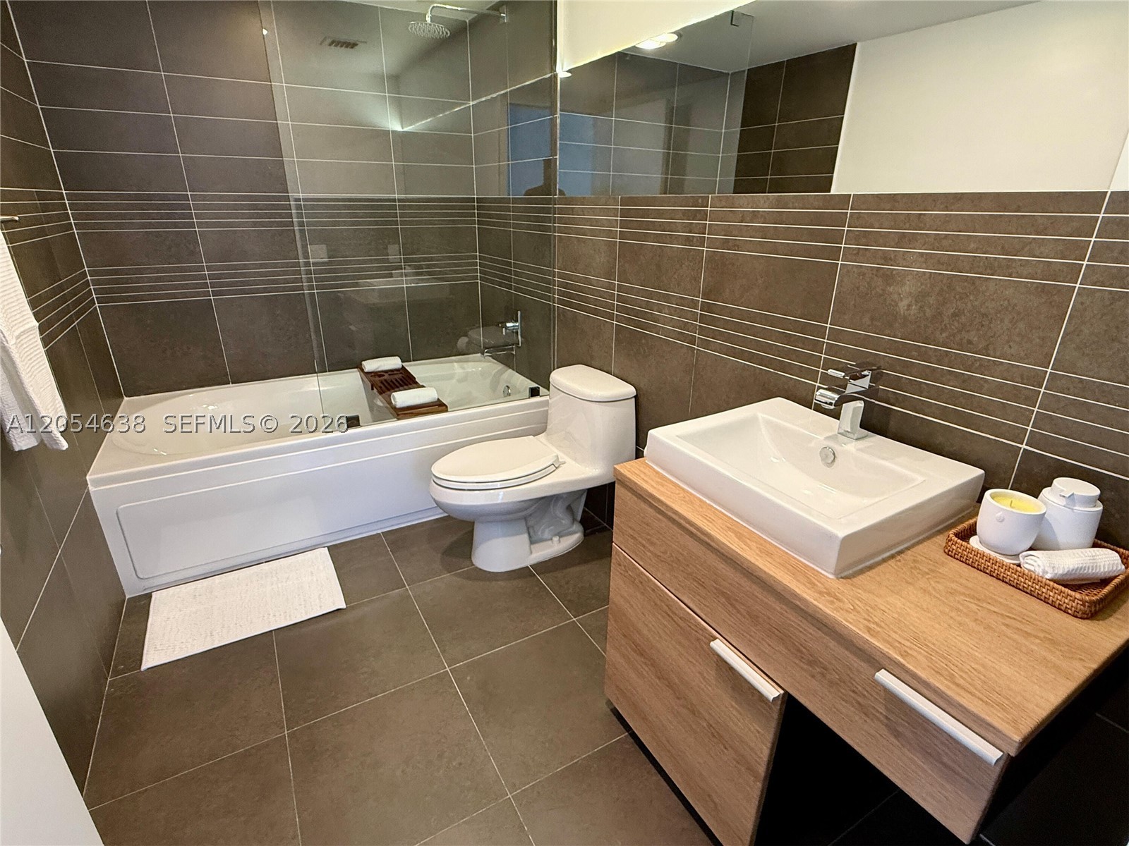 ARTEPARK NORTH CONDO - Residential