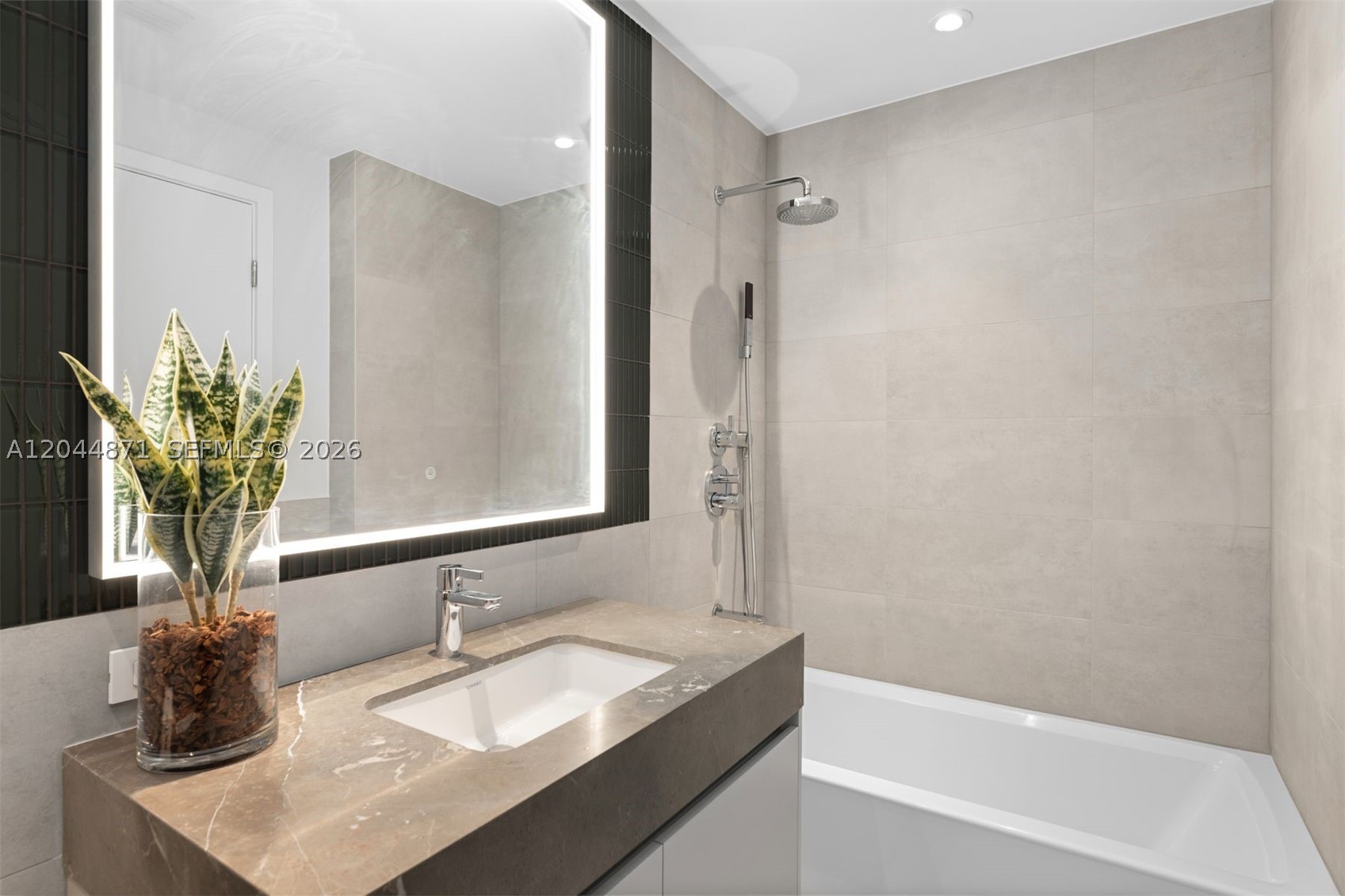 Five Park Miami Beach - Residential