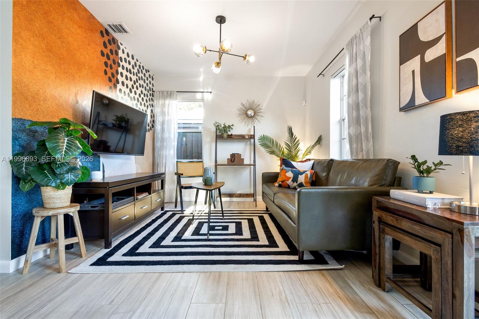 PLACIDO PLACE - Residential