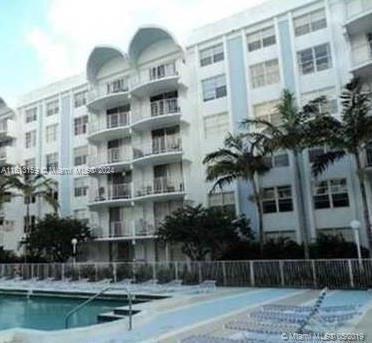 MONTECARLO CONDO - Residential