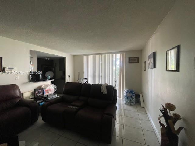 MONTECARLO CONDO - Residential