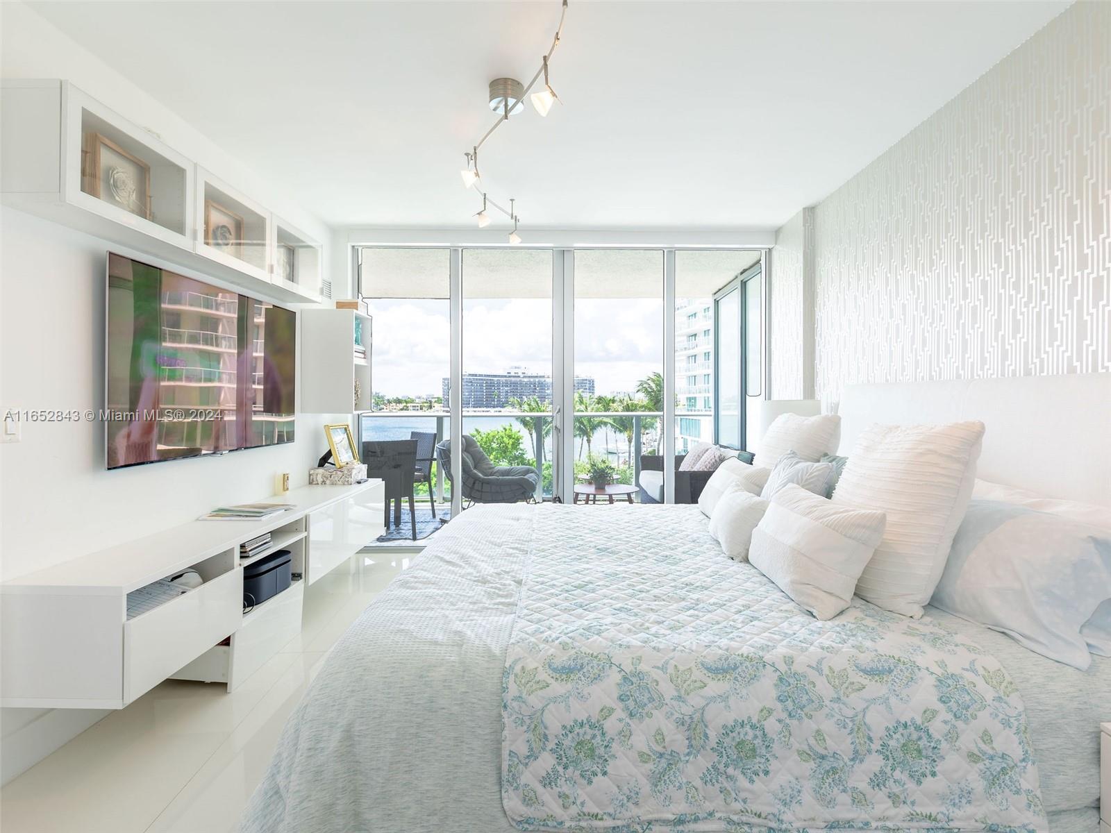 Peloro - Residential