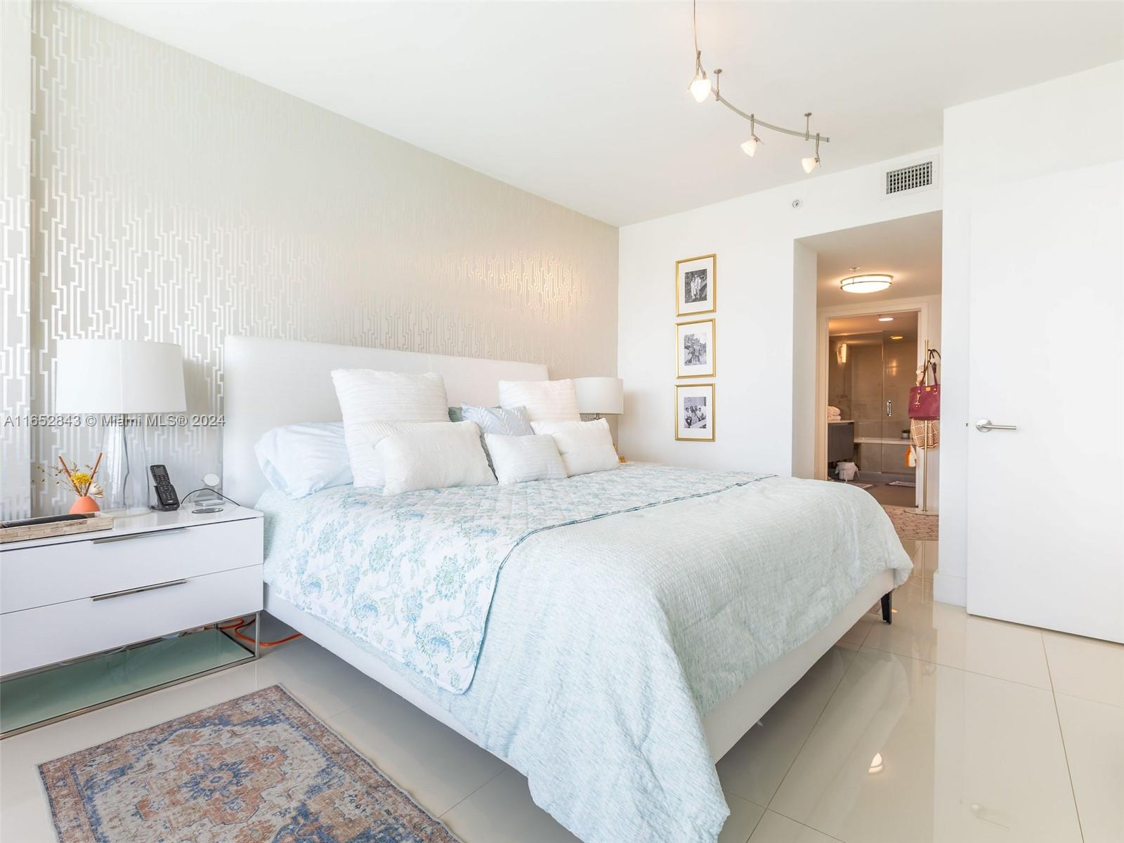 Peloro - Residential