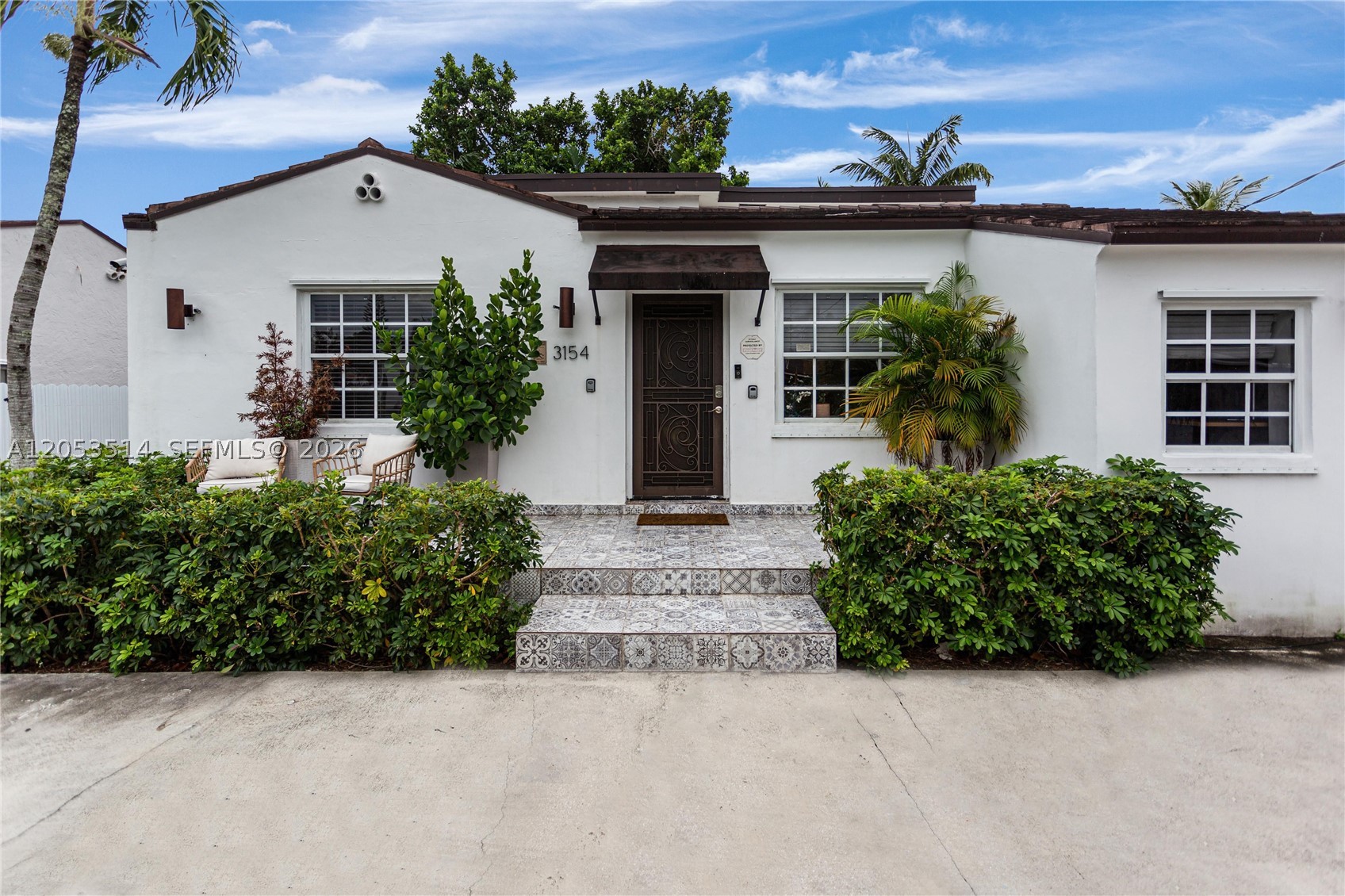 CORAL NOOK - Residential Lease