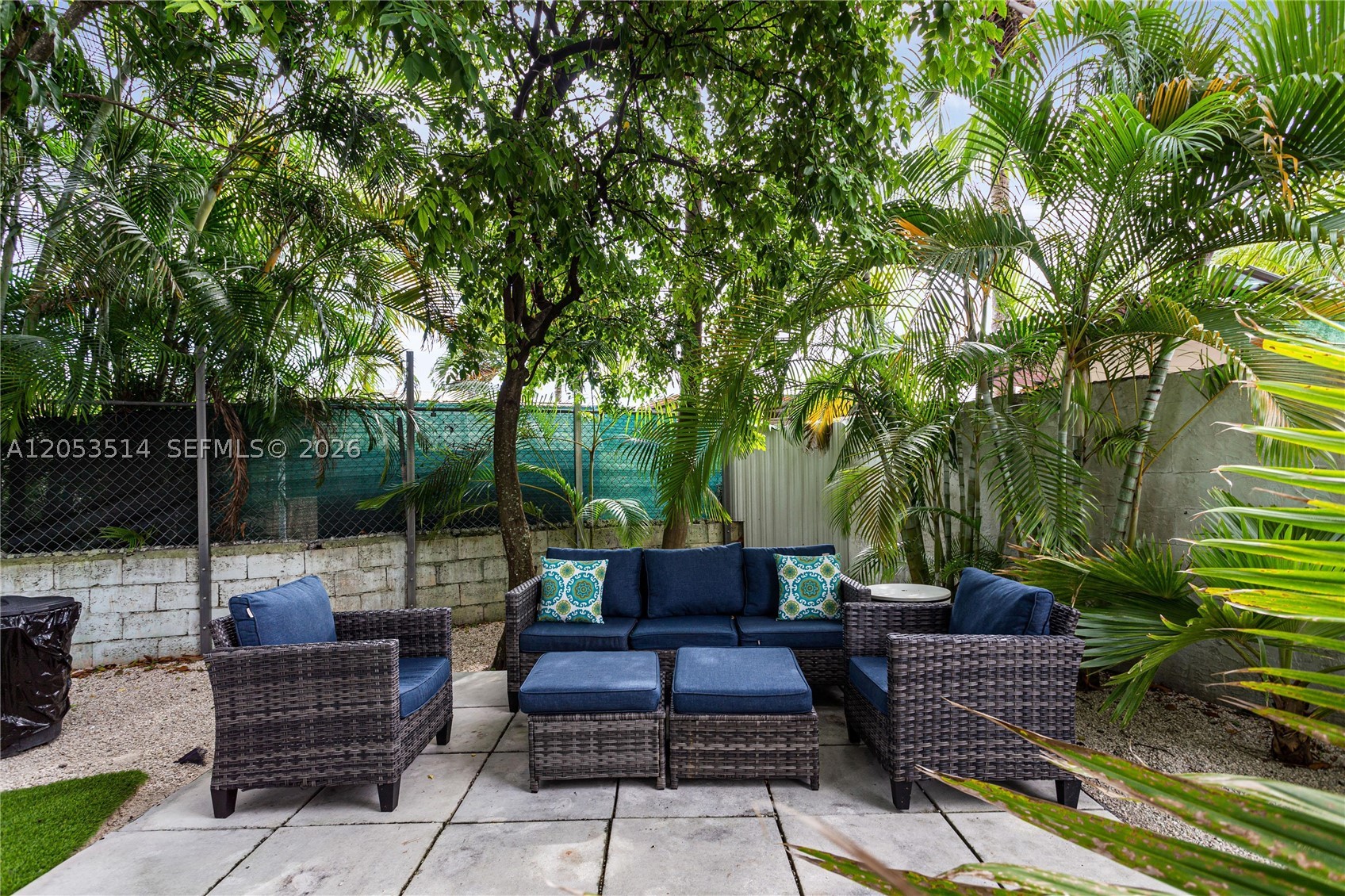 CORAL NOOK - Residential Lease