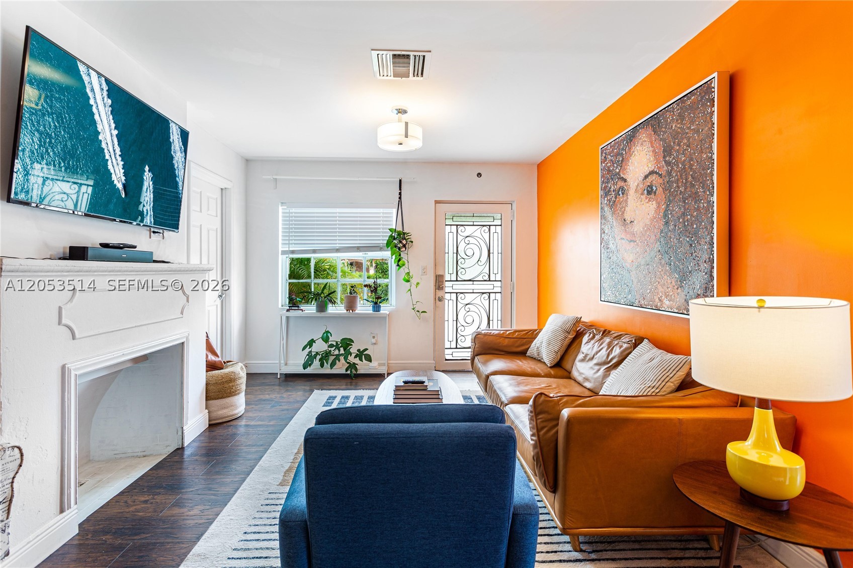 CORAL NOOK - Residential Lease