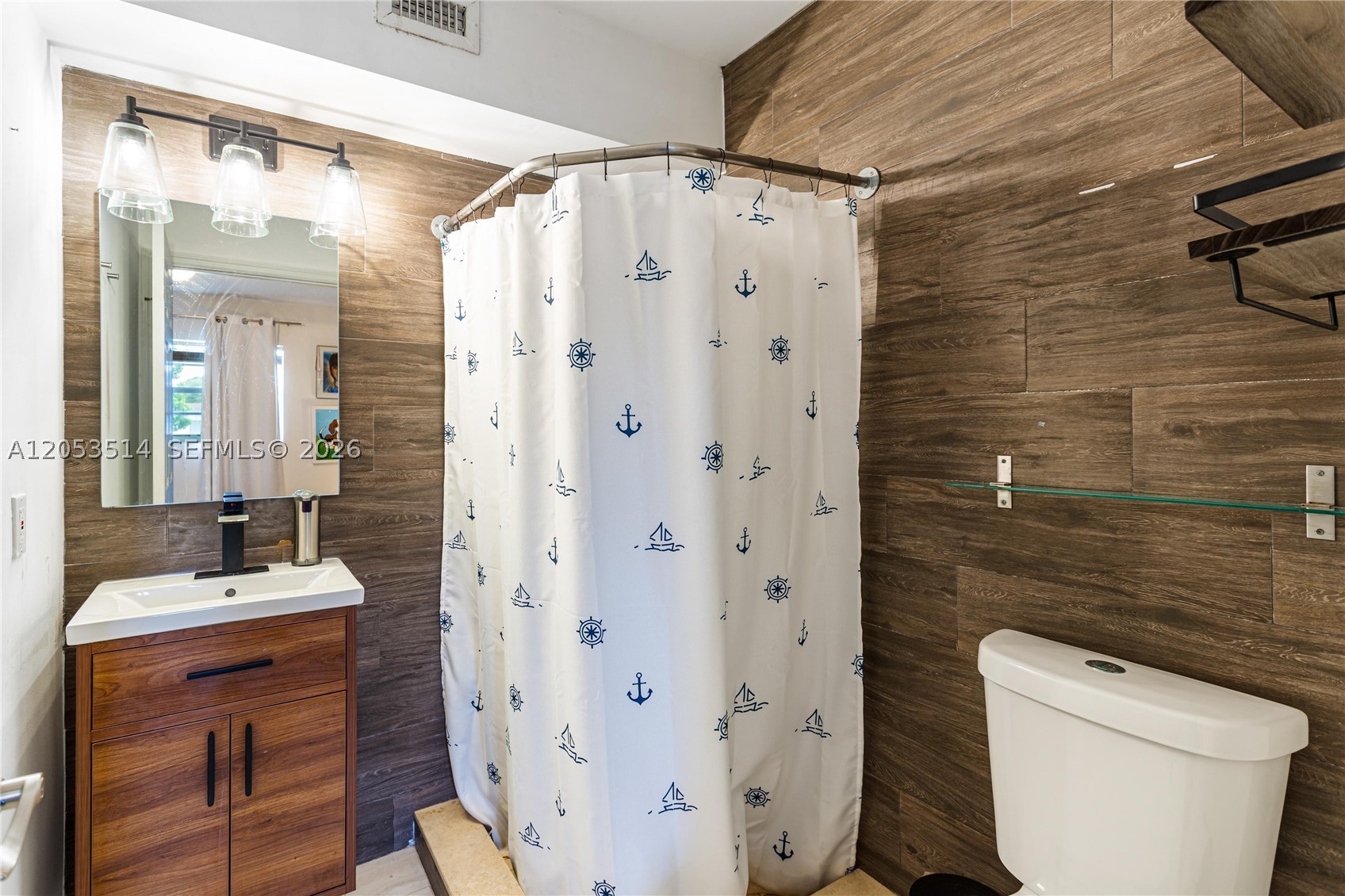 CORAL NOOK - Residential Lease