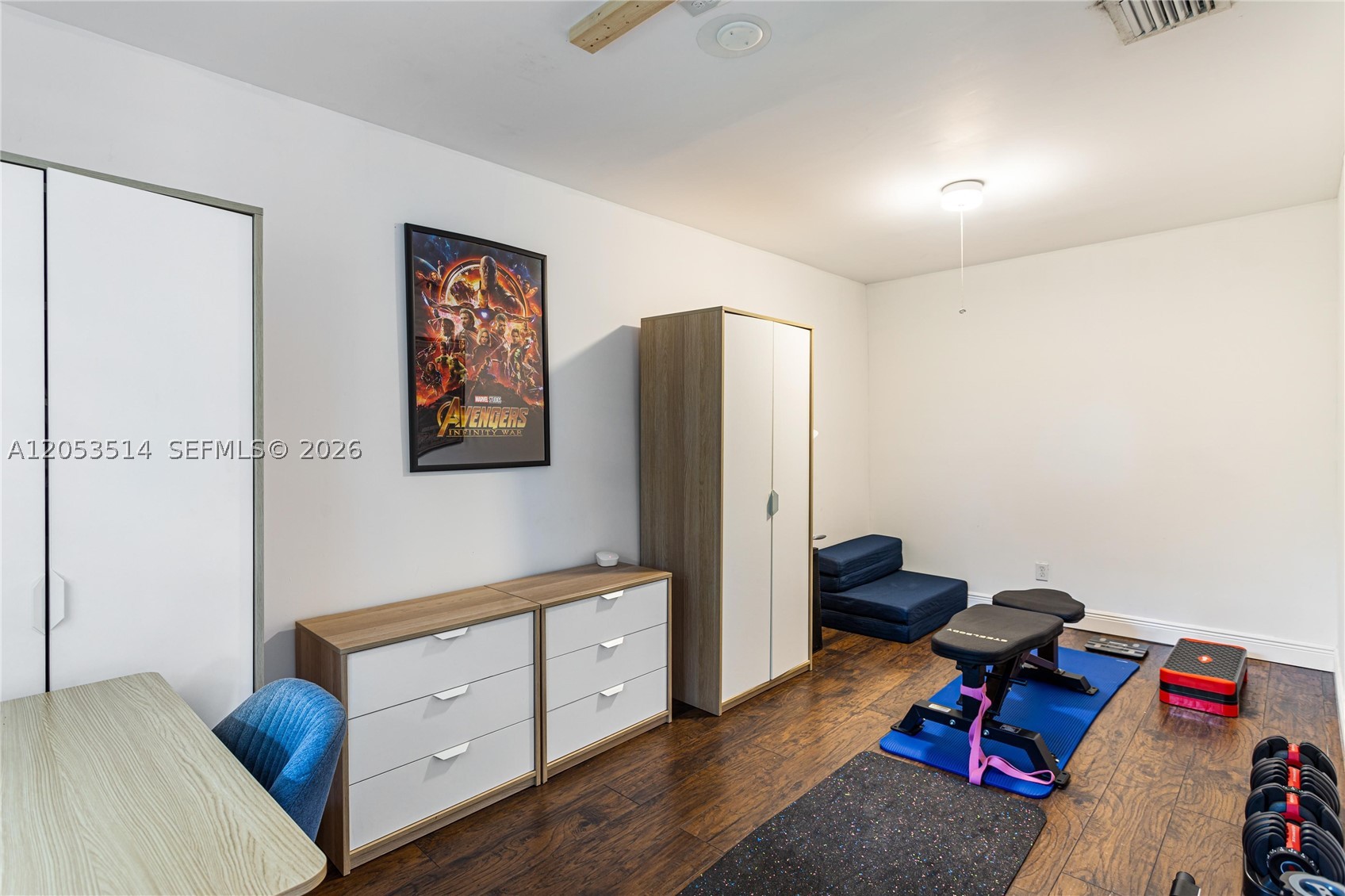 CORAL NOOK - Residential Lease