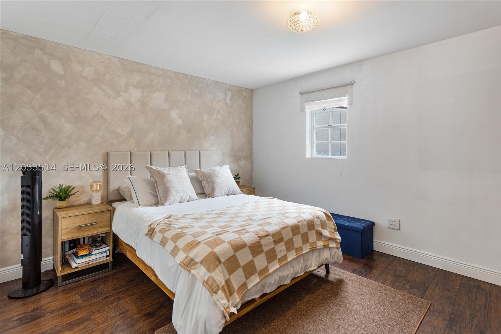 CORAL NOOK - Residential Lease