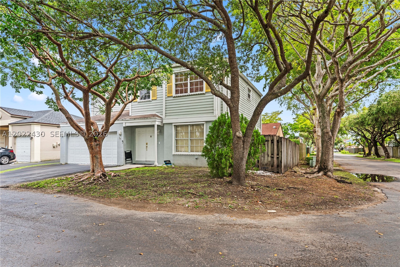 LAKES BY THE BAY SEC 6 - Residential