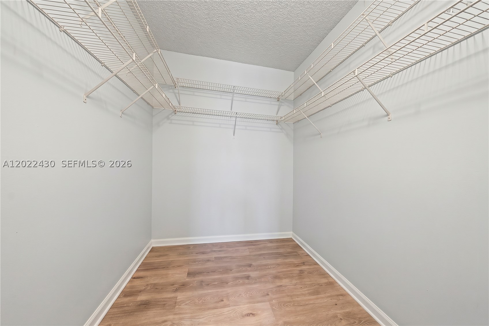 LAKES BY THE BAY SEC 6 - Residential