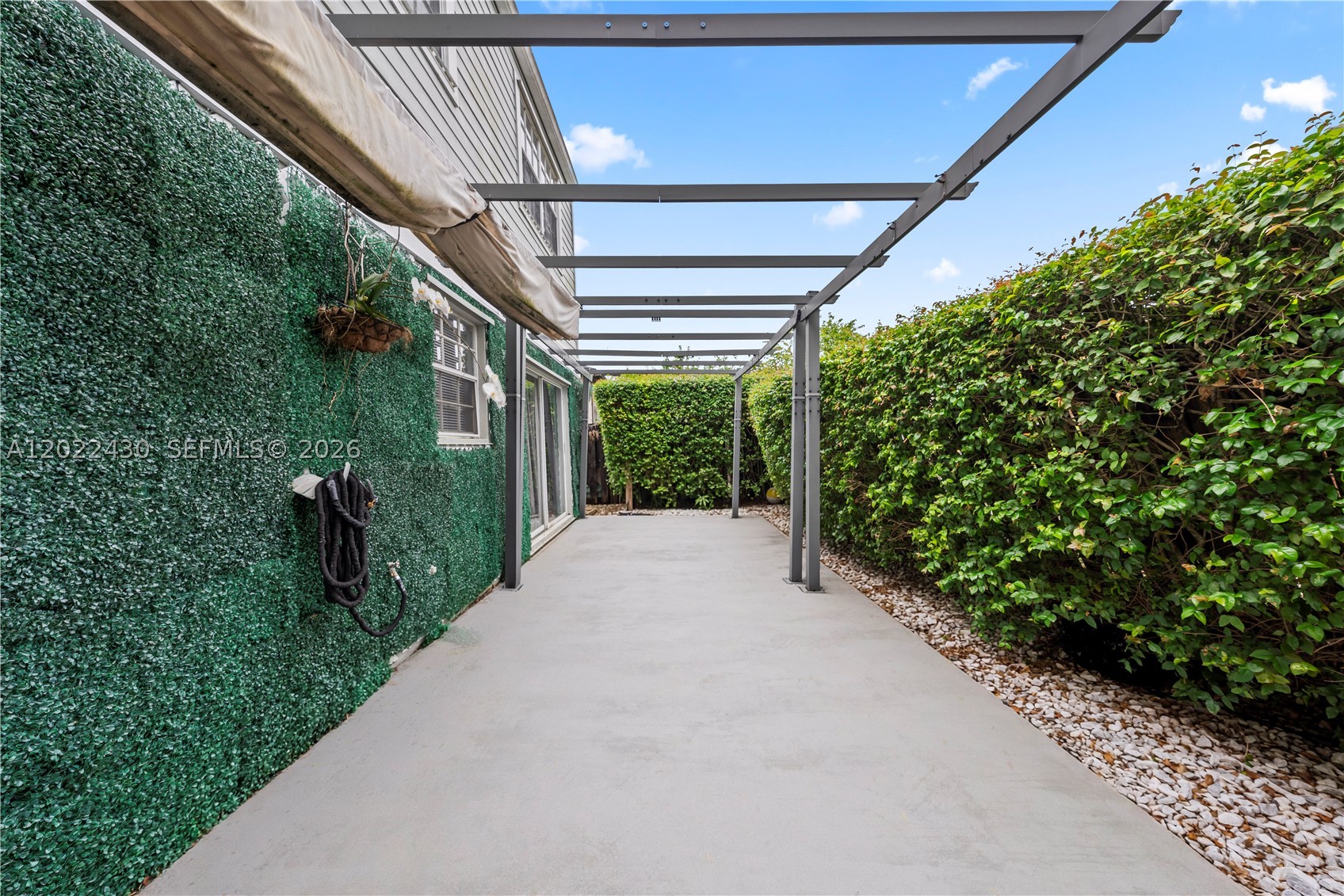 LAKES BY THE BAY SEC 6 - Residential
