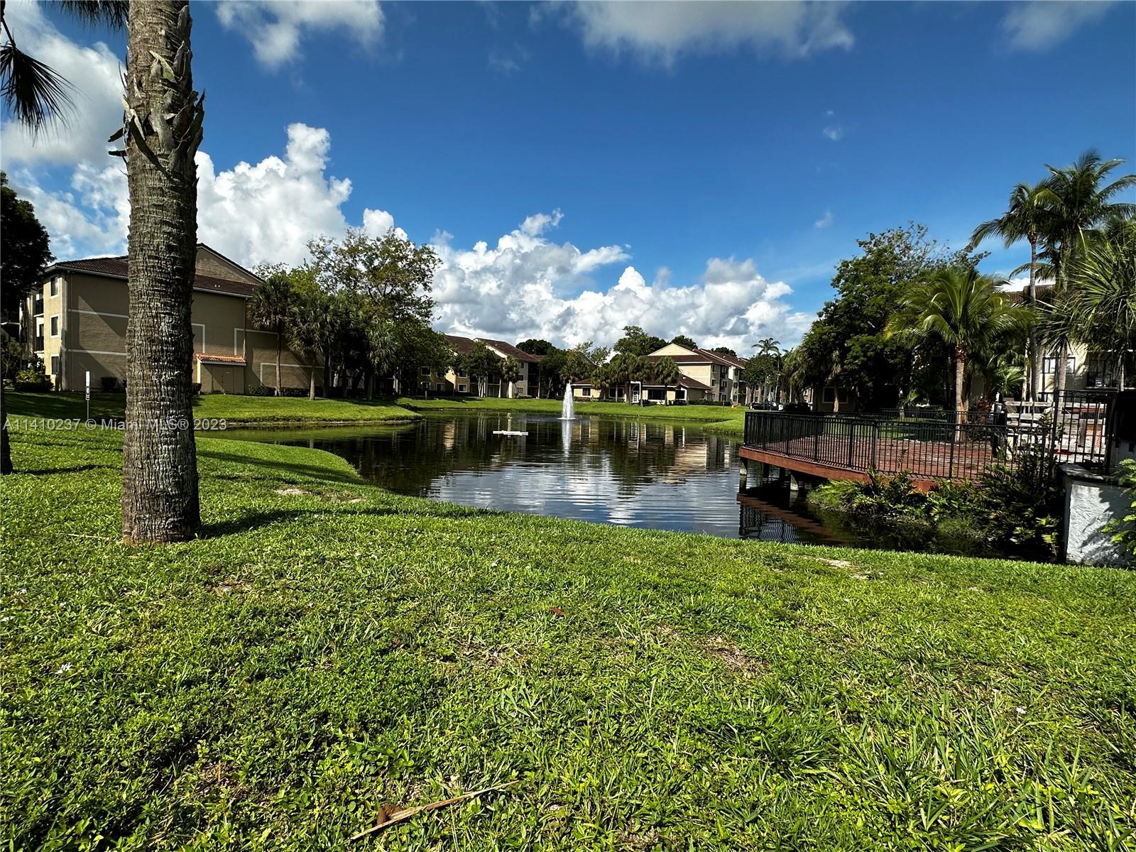 VISCONTI CONDO - Residential