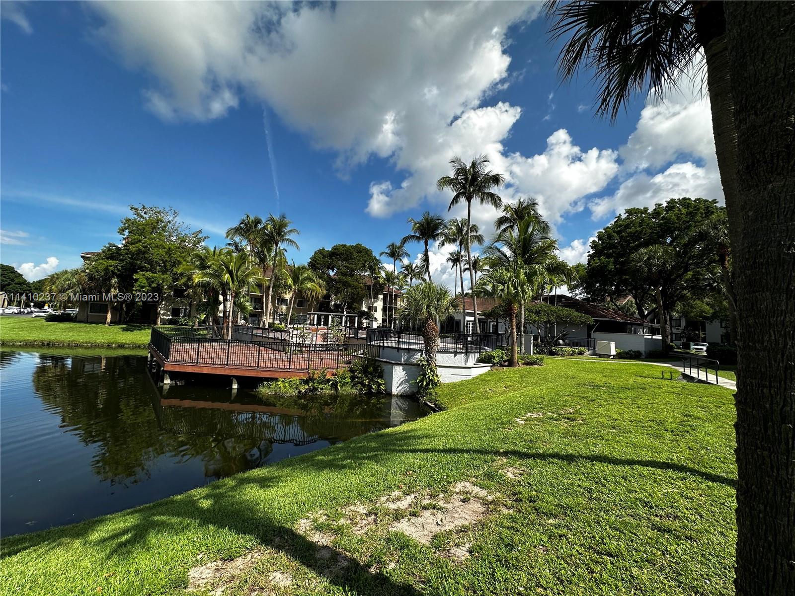 VISCONTI CONDO - Residential