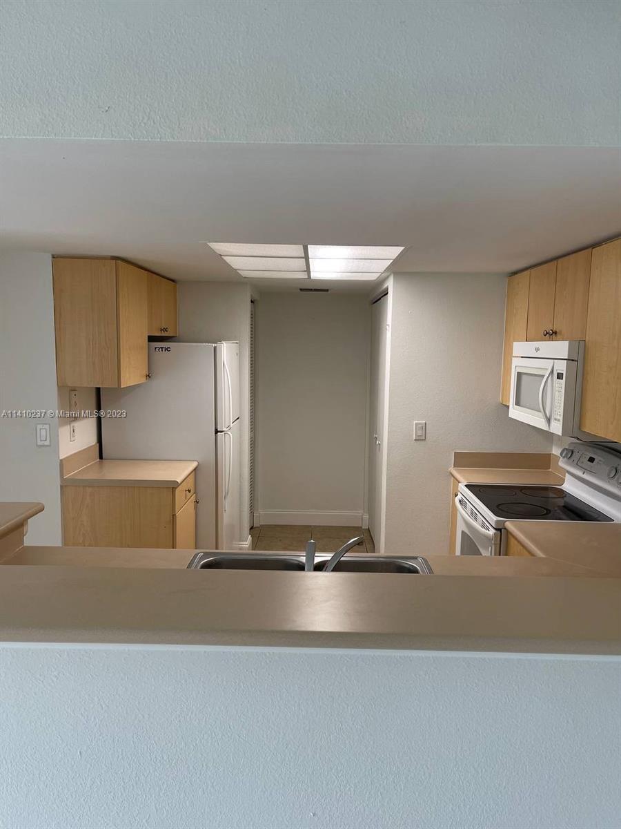 VISCONTI CONDO - Residential
