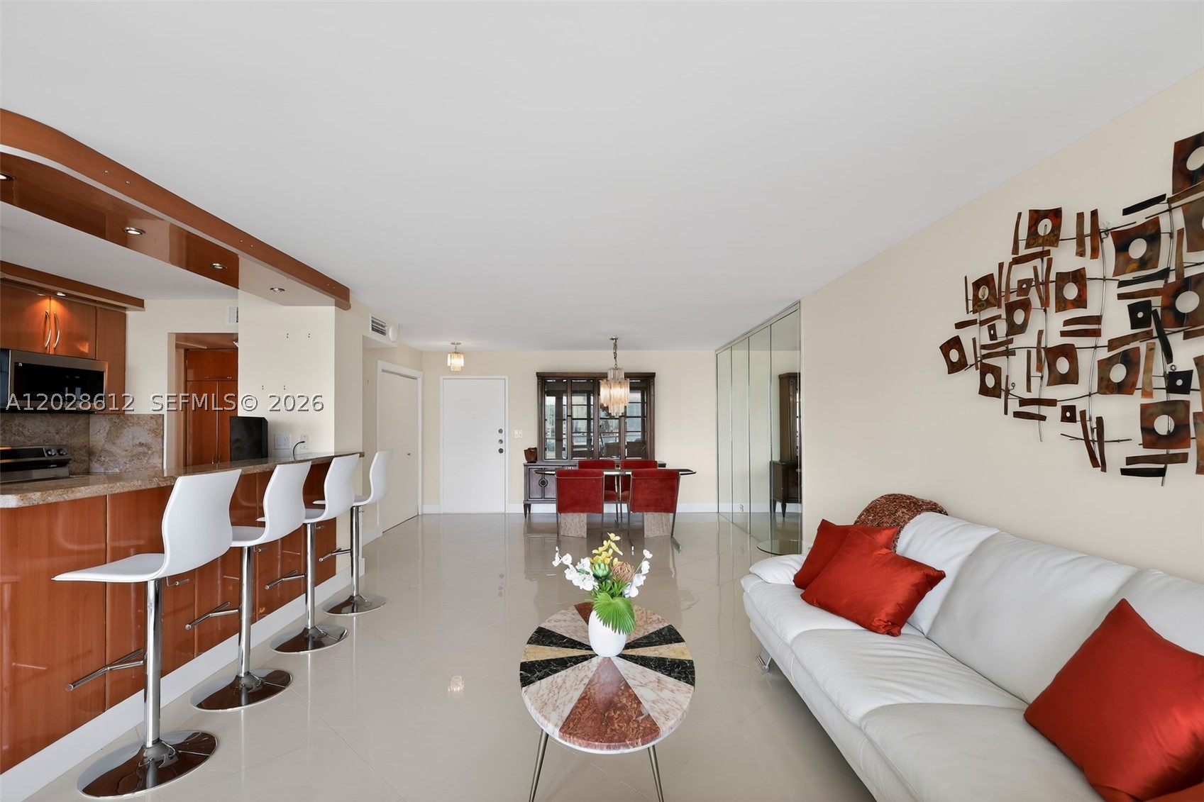 WINSTON TOWER 300 - Residential