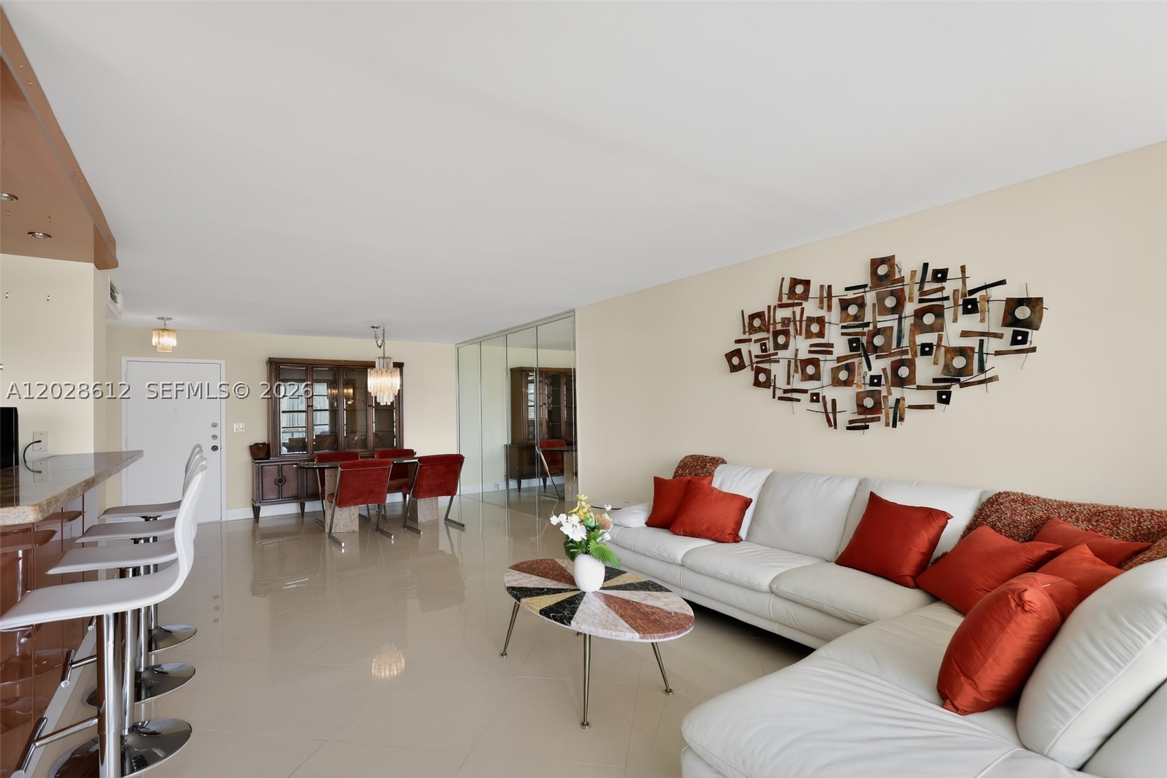 WINSTON TOWER 300 - Residential