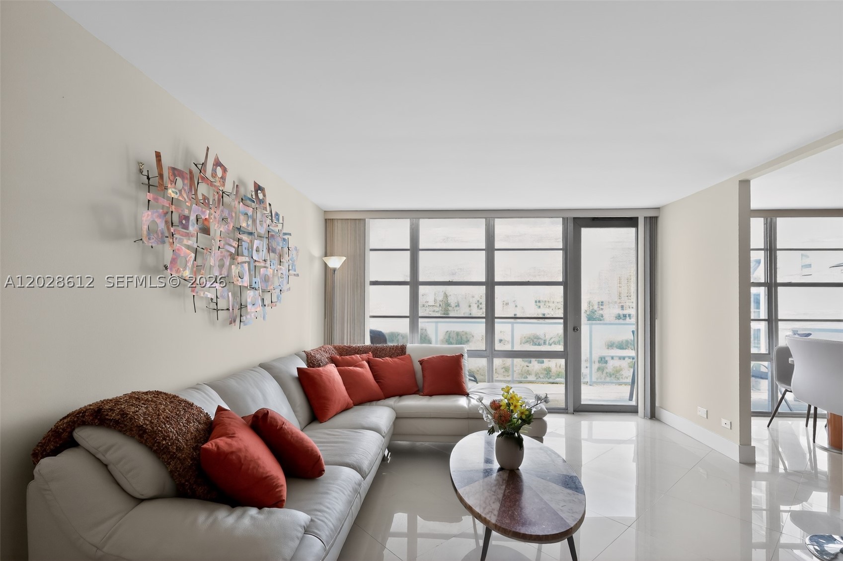WINSTON TOWER 300 - Residential