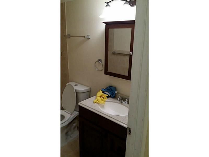 VICTORY GARDENS CONDO - Residential Lease
