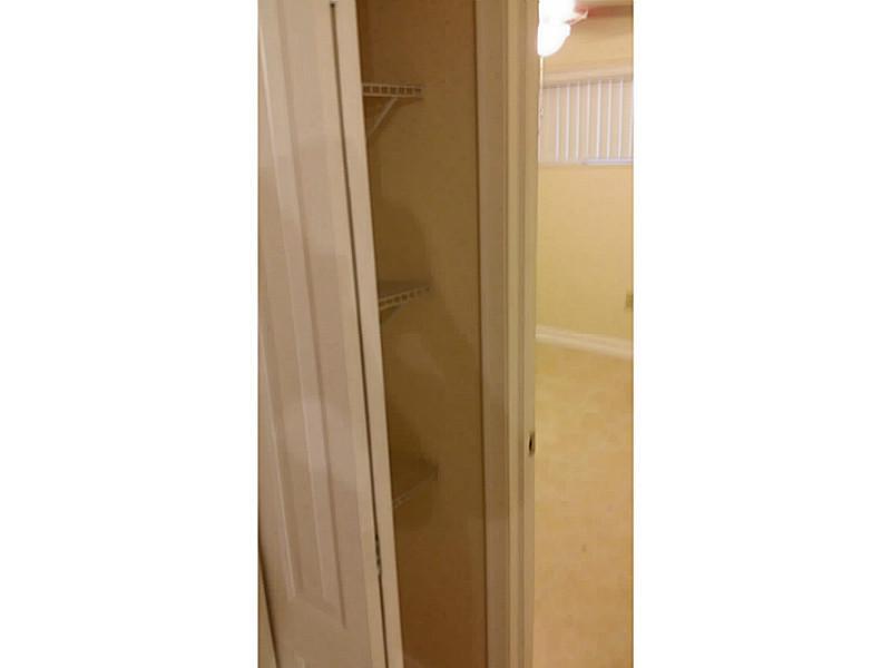 VICTORY GARDENS CONDO - Residential Lease