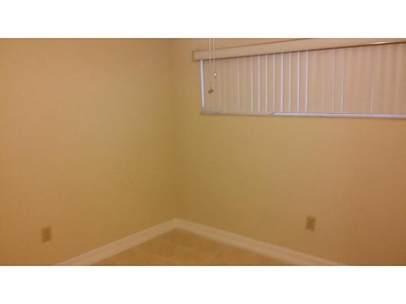 VICTORY GARDENS CONDO - Residential Lease