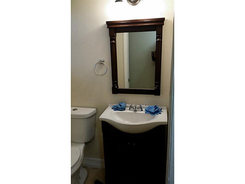 VICTORY GARDENS CONDO - Residential Lease