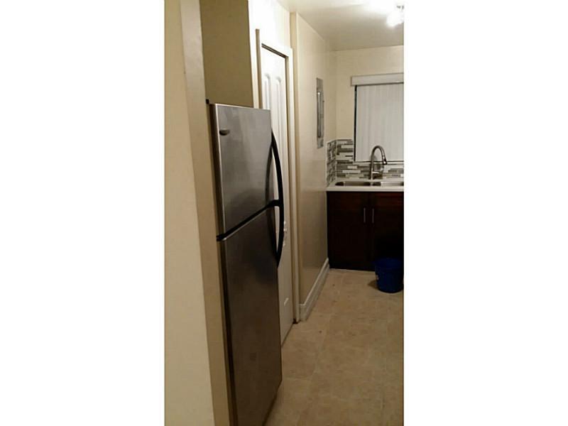 VICTORY GARDENS CONDO - Residential Lease