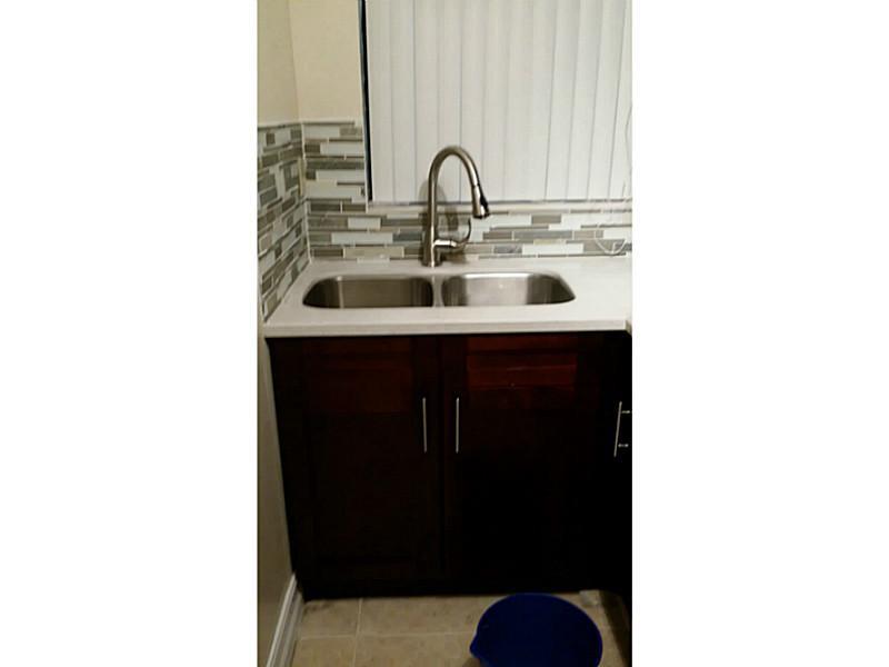 VICTORY GARDENS CONDO - Residential Lease