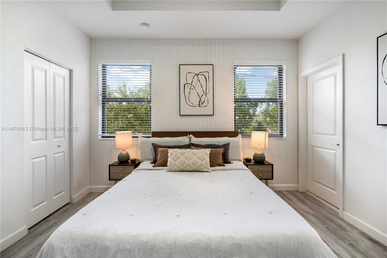 VIA VENTURA NEIGHBORHOOD - Residential