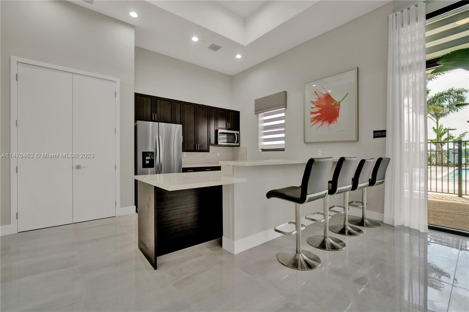 VIA VENTURA NEIGHBORHOOD - Residential