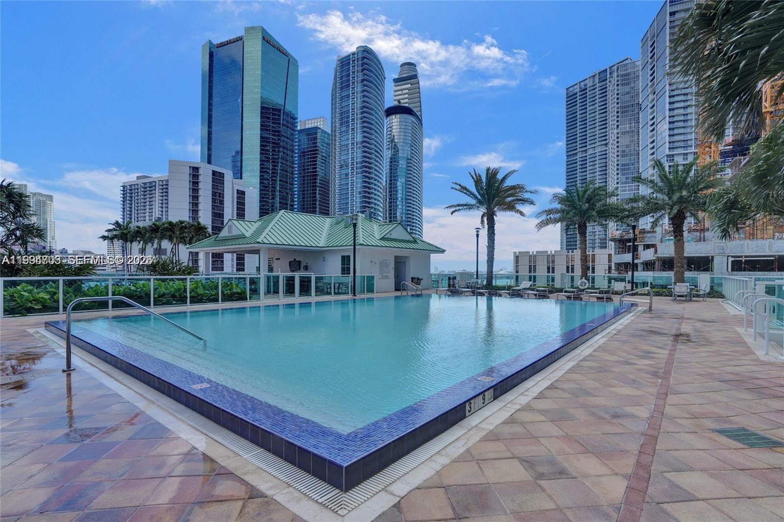 BRICKELL ON THE RIVER S T - Residential
