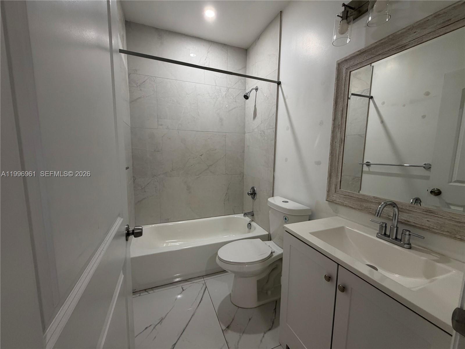 SUNSHINE PARK ESTATES ADD - Residential