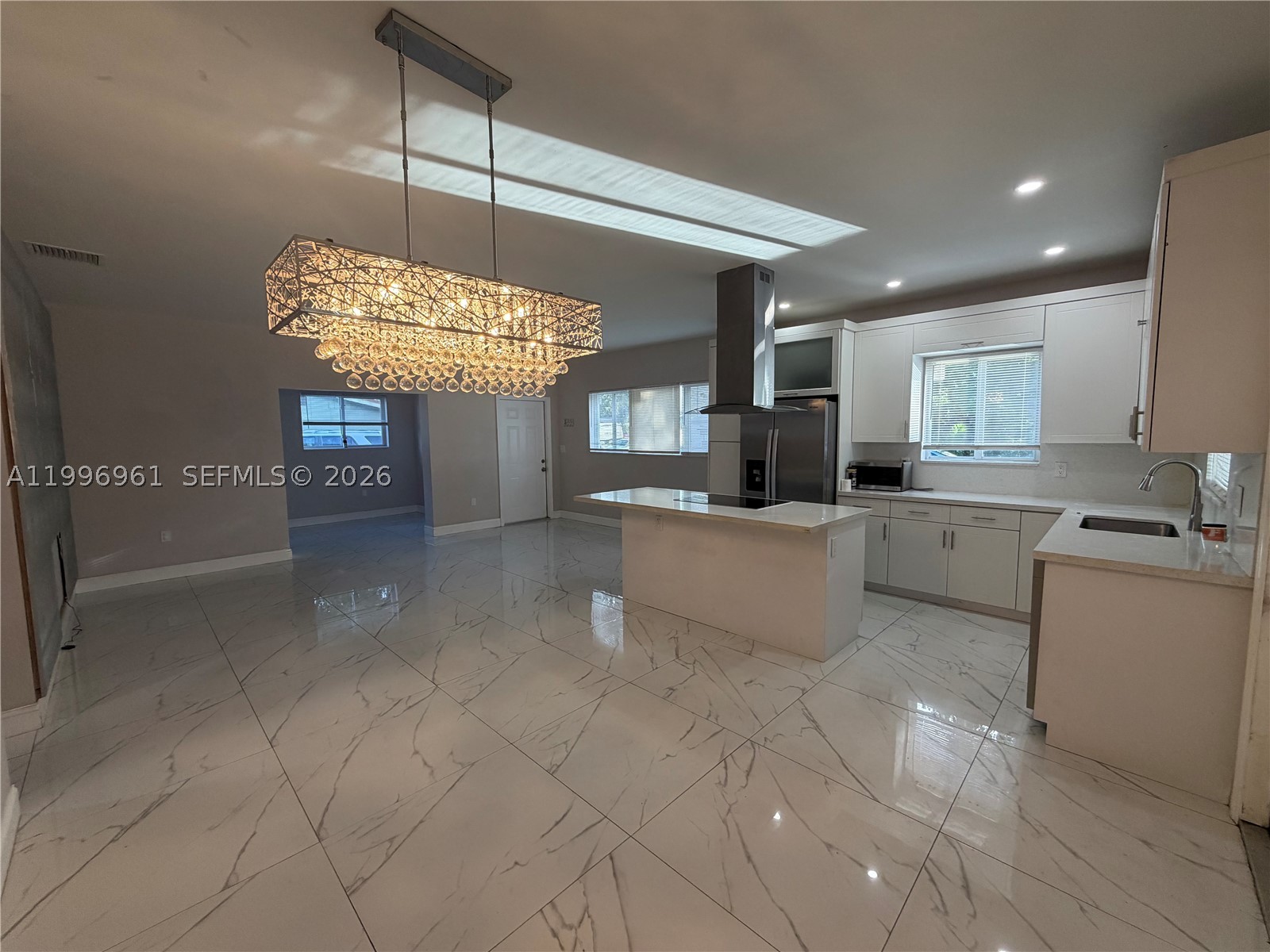 SUNSHINE PARK ESTATES ADD - Residential