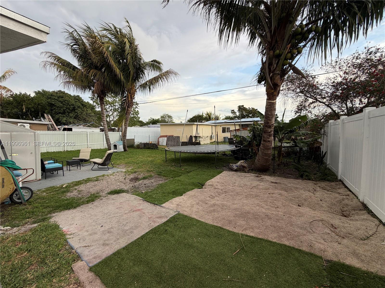 SUNSHINE PARK ESTATES ADD - Residential